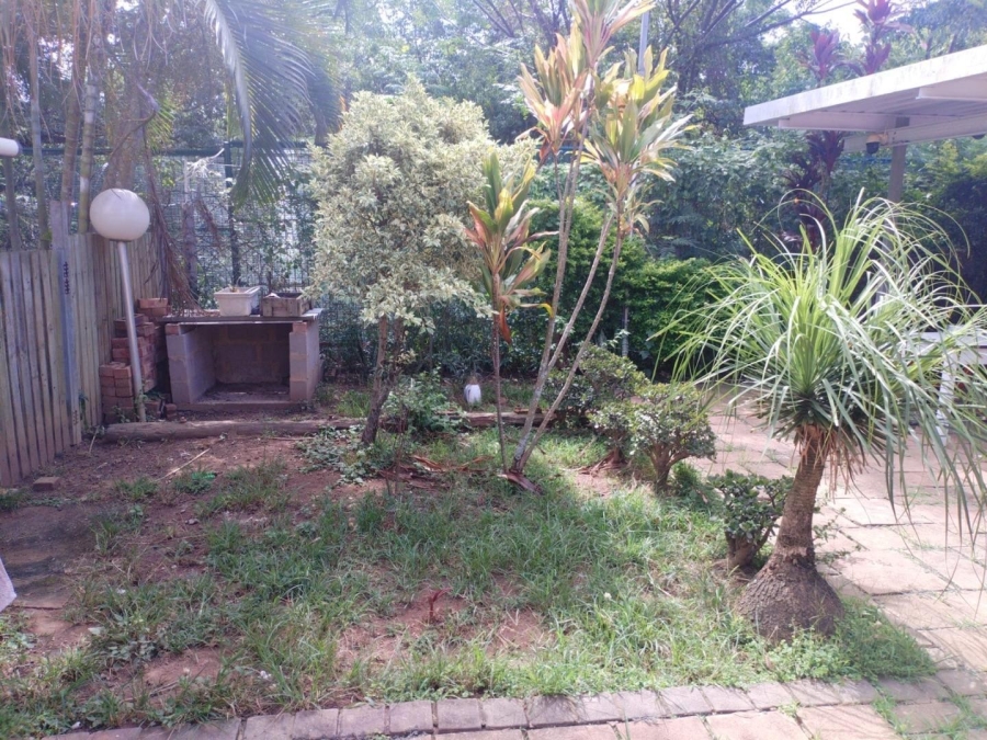 2 Bedroom Property for Sale in Sherwood KwaZulu-Natal