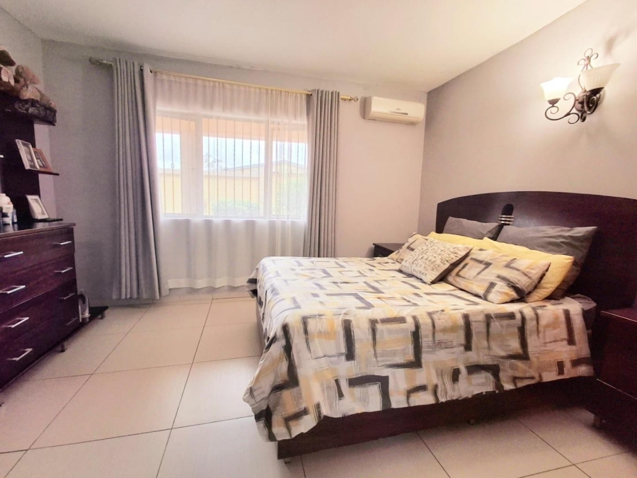 3 Bedroom Property for Sale in Escombe KwaZulu-Natal