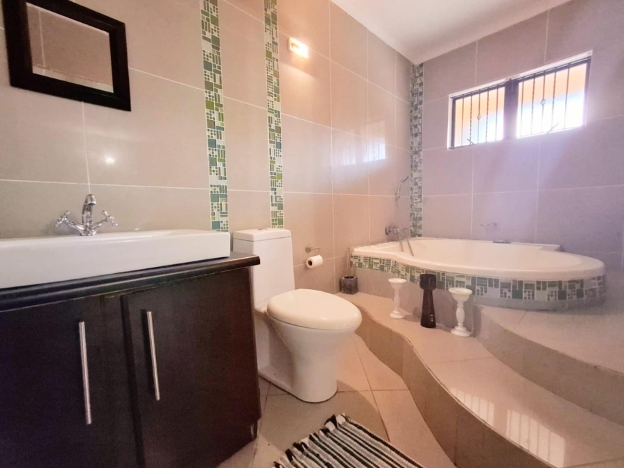 3 Bedroom Property for Sale in Escombe KwaZulu-Natal