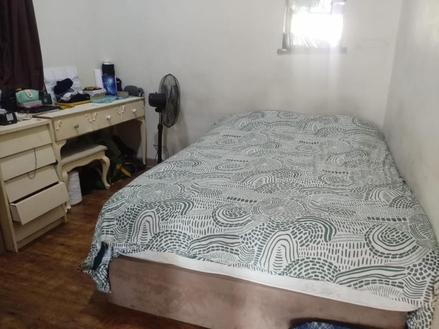 6 Bedroom Property for Sale in Escombe KwaZulu-Natal