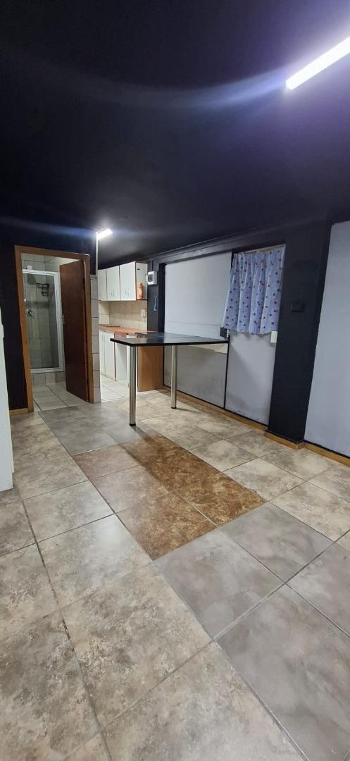 6 Bedroom Property for Sale in Escombe KwaZulu-Natal