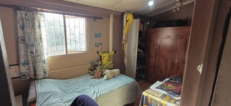 6 Bedroom Property for Sale in Escombe KwaZulu-Natal