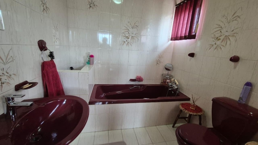 4 Bedroom Property for Sale in Moorton KwaZulu-Natal