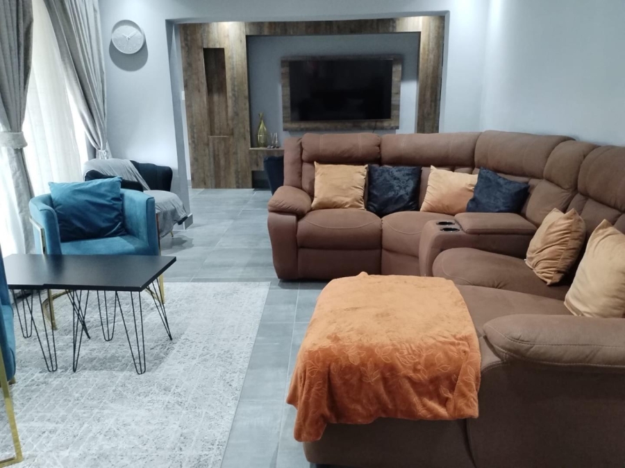 3 Bedroom Property for Sale in Kharwastan KwaZulu-Natal