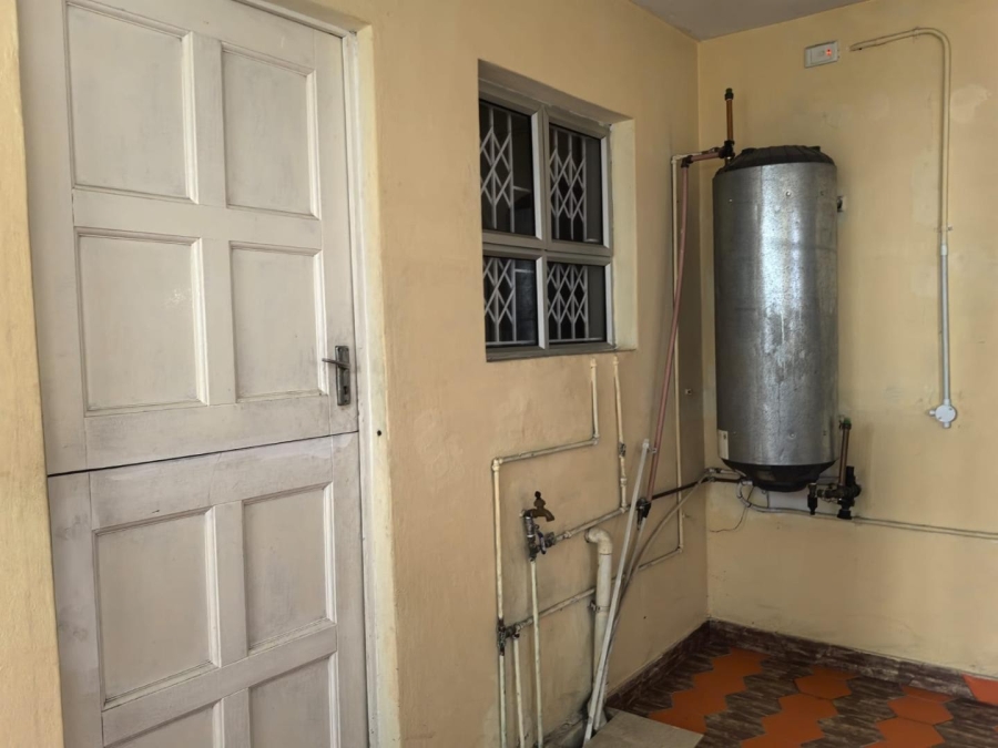 To Let 2 Bedroom Property for Rent in Chatsworth KwaZulu-Natal