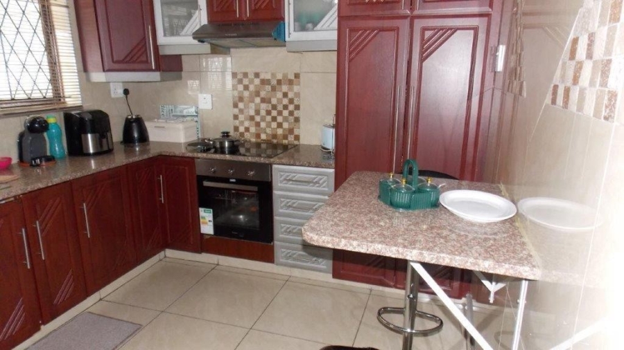 4 Bedroom Property for Sale in Westcliff KwaZulu-Natal