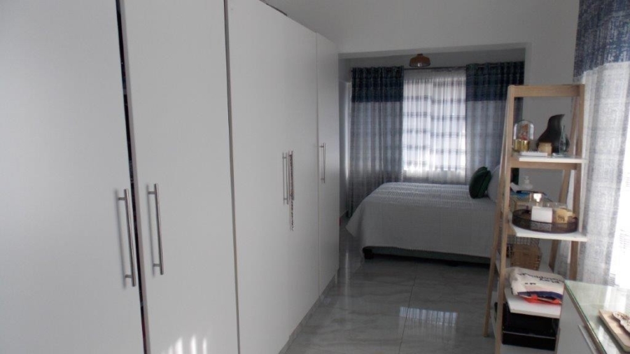 4 Bedroom Property for Sale in Westcliff KwaZulu-Natal