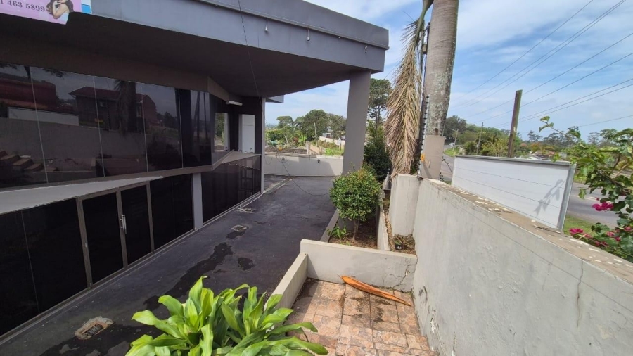 10 Bedroom Property for Sale in Malvern KwaZulu-Natal