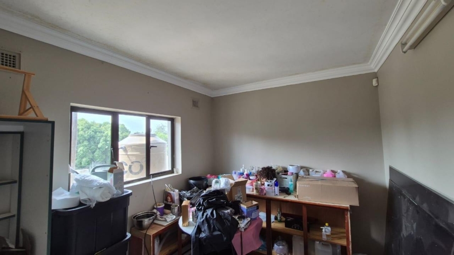 10 Bedroom Property for Sale in Malvern KwaZulu-Natal