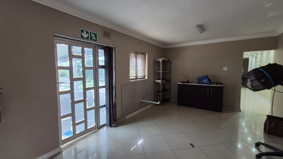 10 Bedroom Property for Sale in Malvern KwaZulu-Natal