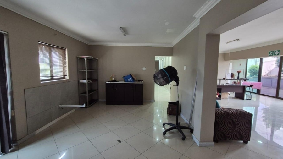 10 Bedroom Property for Sale in Malvern KwaZulu-Natal