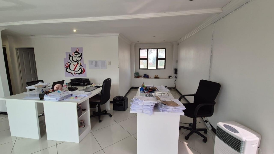 10 Bedroom Property for Sale in Malvern KwaZulu-Natal