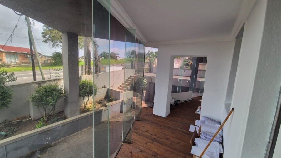 10 Bedroom Property for Sale in Malvern KwaZulu-Natal