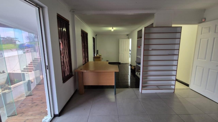 10 Bedroom Property for Sale in Malvern KwaZulu-Natal