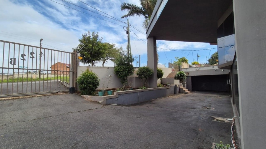 10 Bedroom Property for Sale in Malvern KwaZulu-Natal