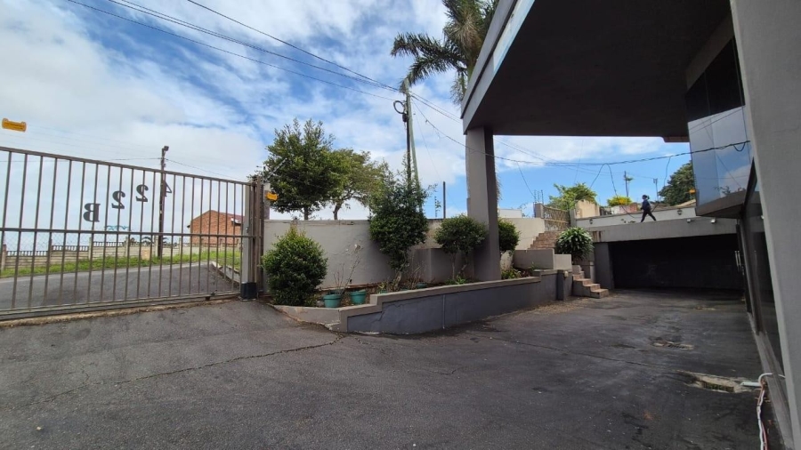 10 Bedroom Property for Sale in Malvern KwaZulu-Natal