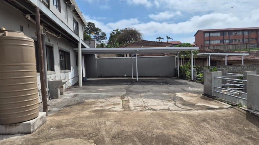 10 Bedroom Property for Sale in Malvern KwaZulu-Natal