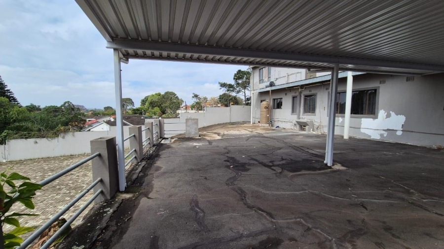 10 Bedroom Property for Sale in Malvern KwaZulu-Natal