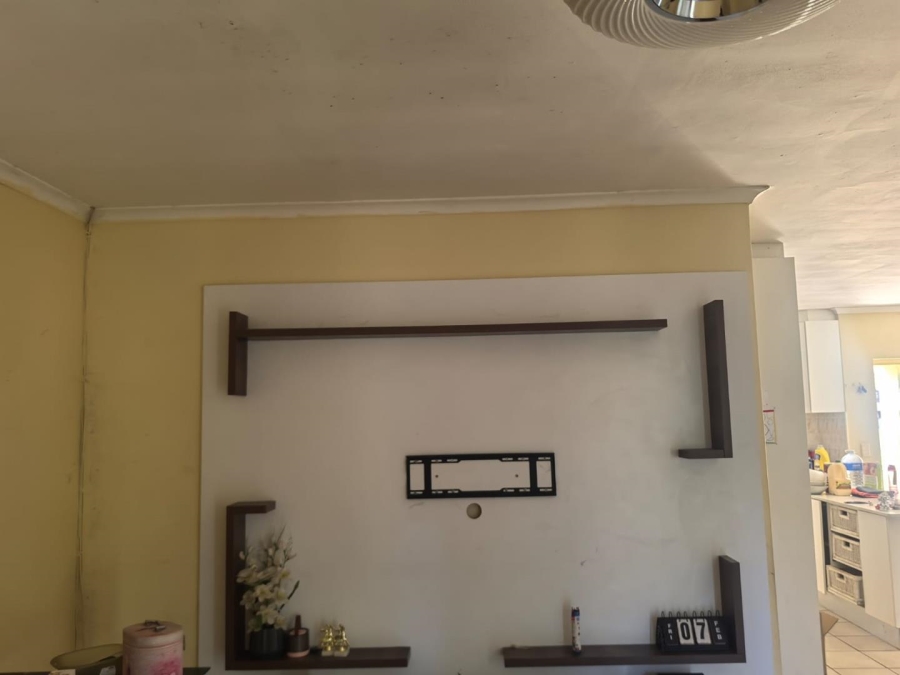 3 Bedroom Property for Sale in Hillary KwaZulu-Natal