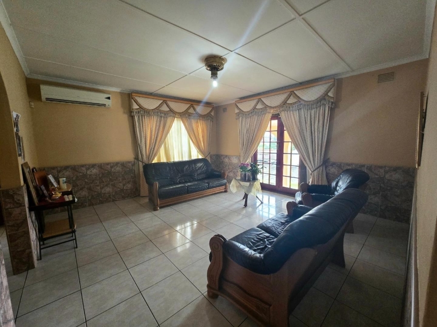 4 Bedroom Property for Sale in Malvern KwaZulu-Natal