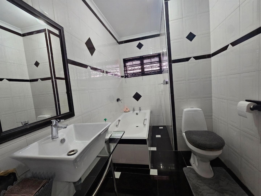 4 Bedroom Property for Sale in Malvern KwaZulu-Natal