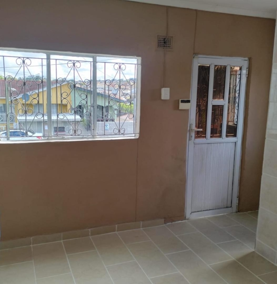 2 Bedroom Property for Sale in Croftdene KwaZulu-Natal
