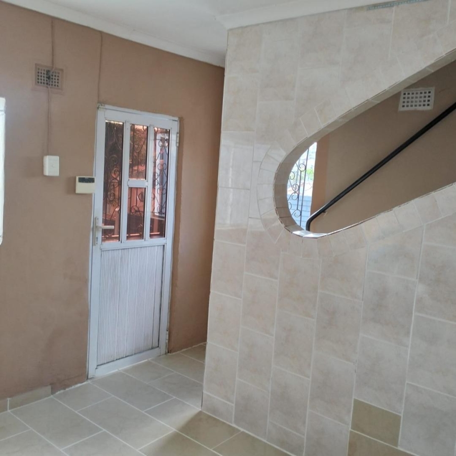 2 Bedroom Property for Sale in Croftdene KwaZulu-Natal