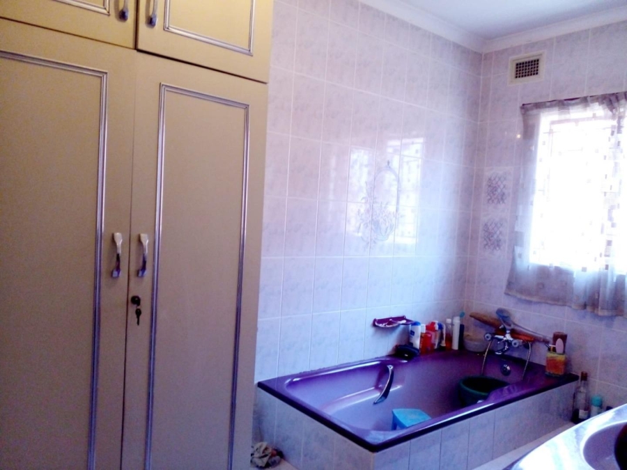 4 Bedroom Property for Sale in Shallcross KwaZulu-Natal