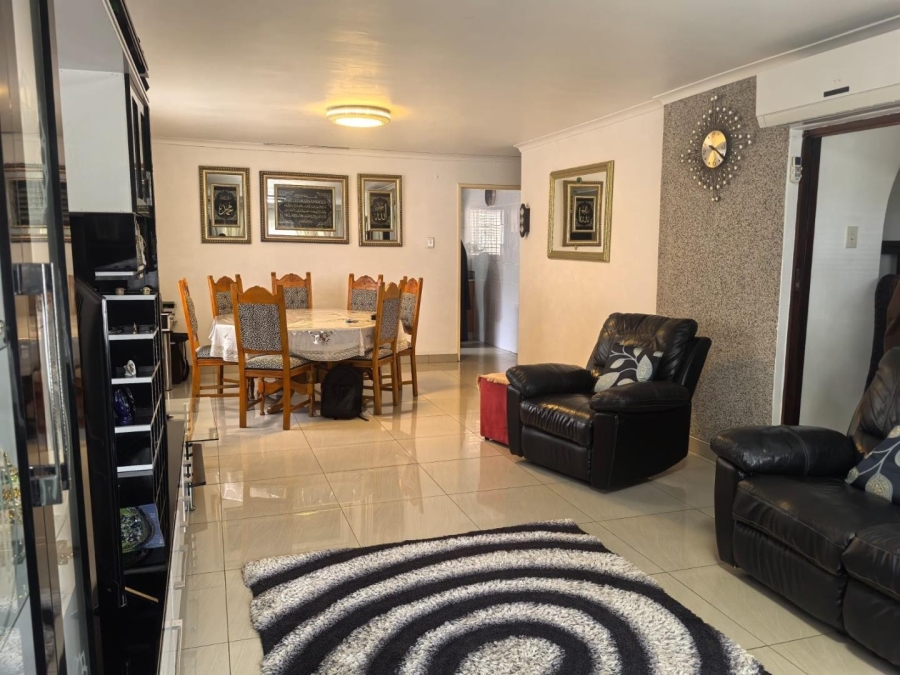 4 Bedroom Property for Sale in Shallcross KwaZulu-Natal