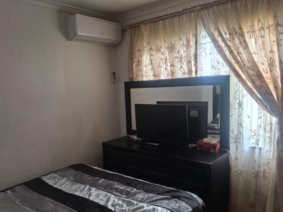 4 Bedroom Property for Sale in Shallcross KwaZulu-Natal