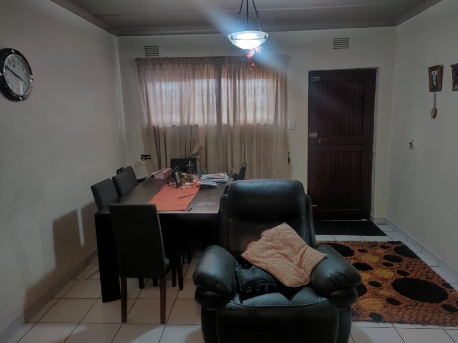 2 Bedroom Property for Sale in Malvern KwaZulu-Natal