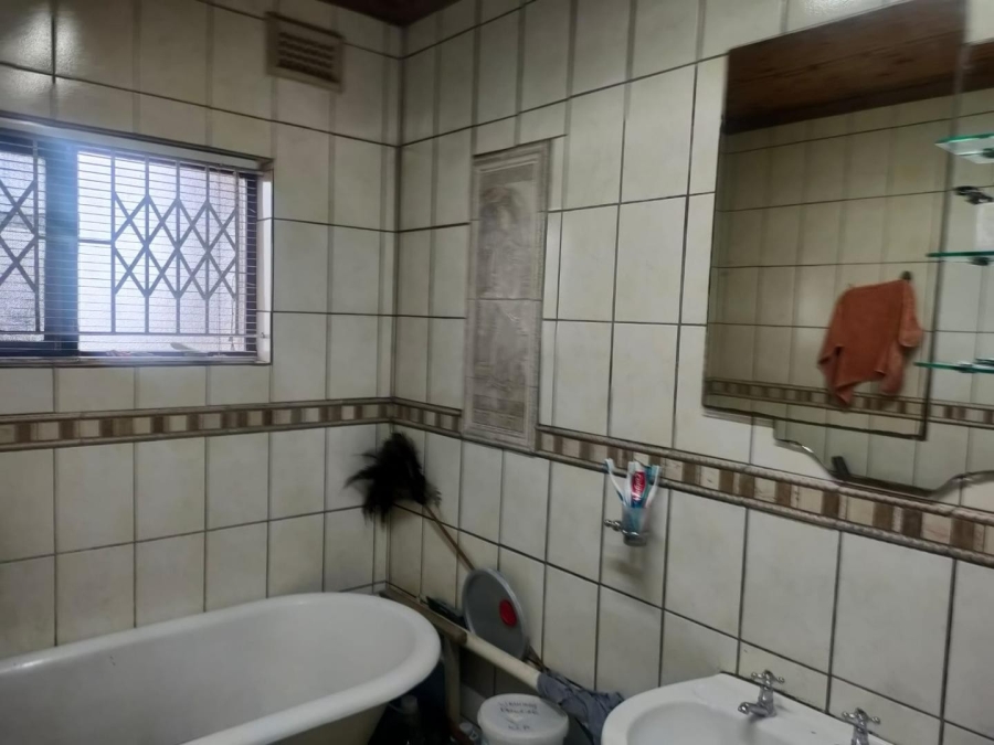 2 Bedroom Property for Sale in Malvern KwaZulu-Natal