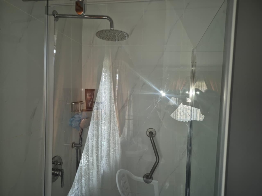 3 Bedroom Property for Sale in Crossmoor KwaZulu-Natal