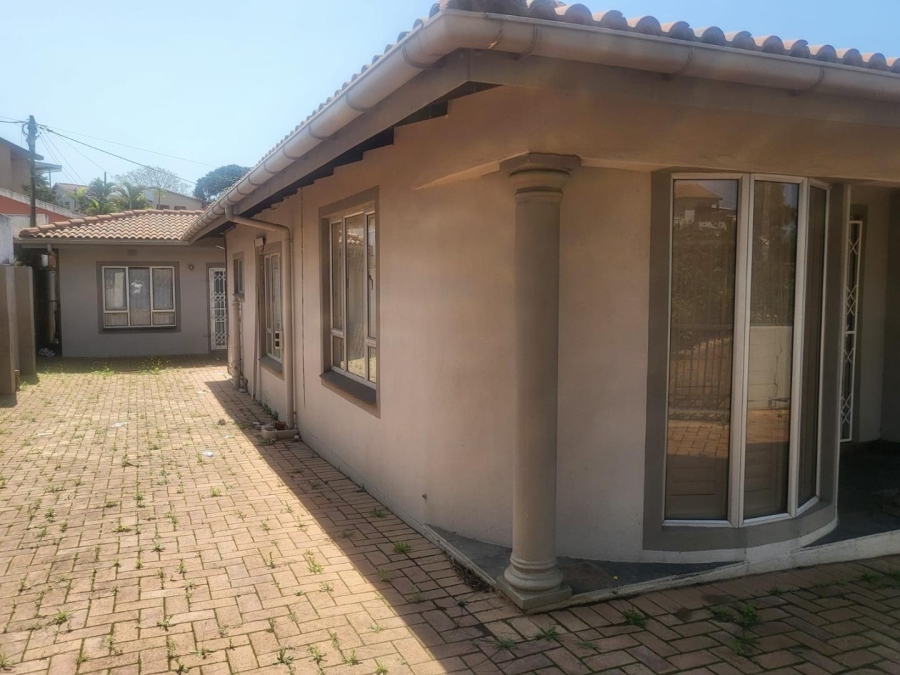 4 Bedroom Property for Sale in Shallcross KwaZulu-Natal