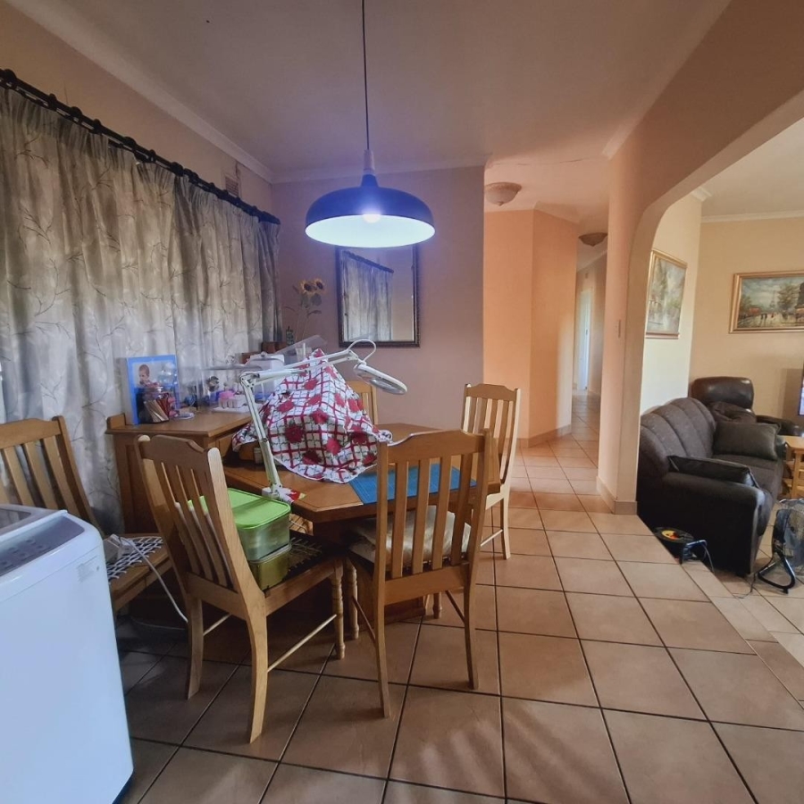 3 Bedroom Property for Sale in Bellair KwaZulu-Natal