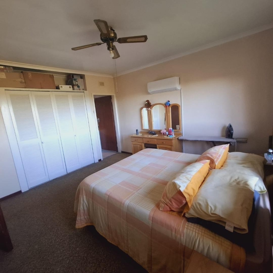 3 Bedroom Property for Sale in Bellair KwaZulu-Natal