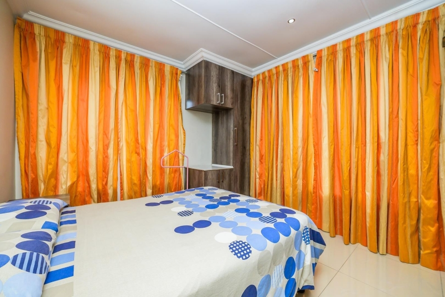 4 Bedroom Property for Sale in Havenside KwaZulu-Natal