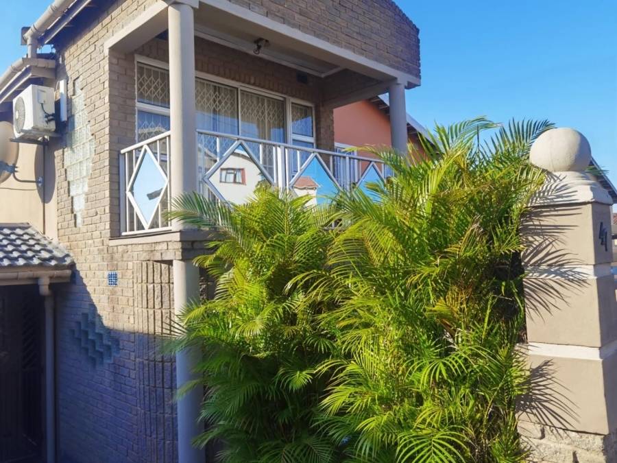 3 Bedroom Property for Sale in Woodhurst KwaZulu-Natal