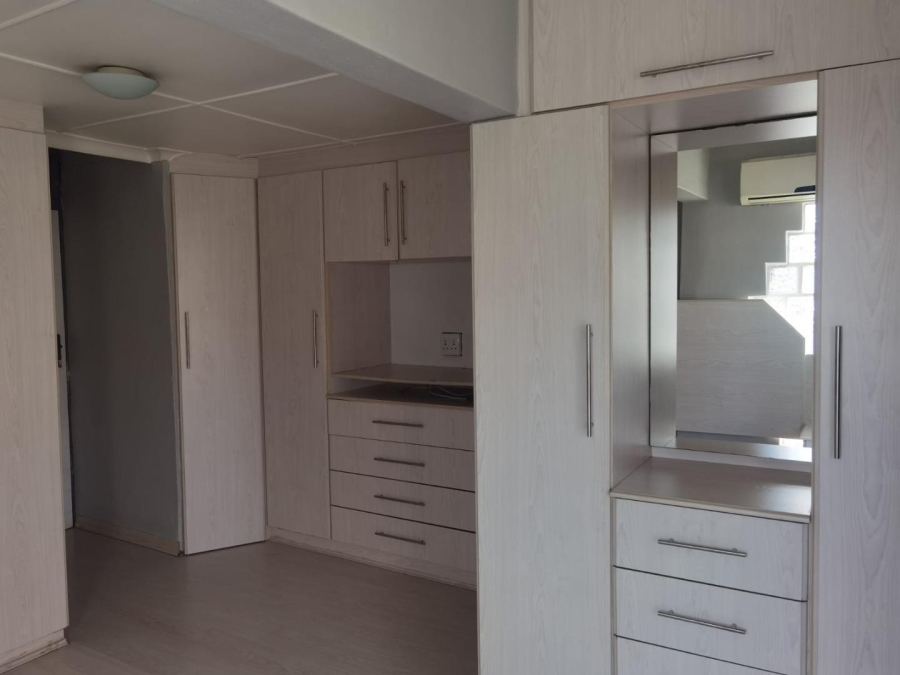 3 Bedroom Property for Sale in Woodhurst KwaZulu-Natal