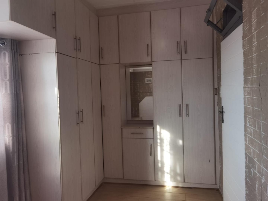 3 Bedroom Property for Sale in Woodhurst KwaZulu-Natal