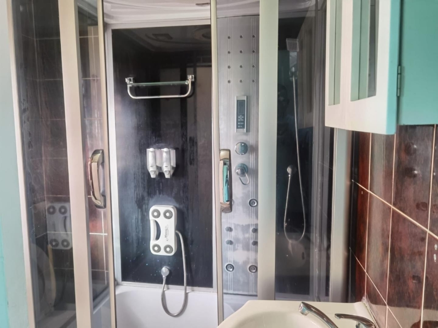 3 Bedroom Property for Sale in Woodhurst KwaZulu-Natal