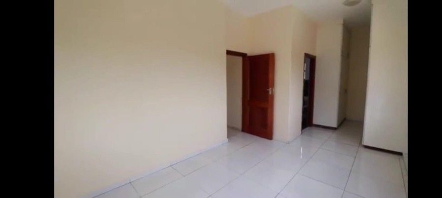5 Bedroom Property for Sale in Malvern KwaZulu-Natal
