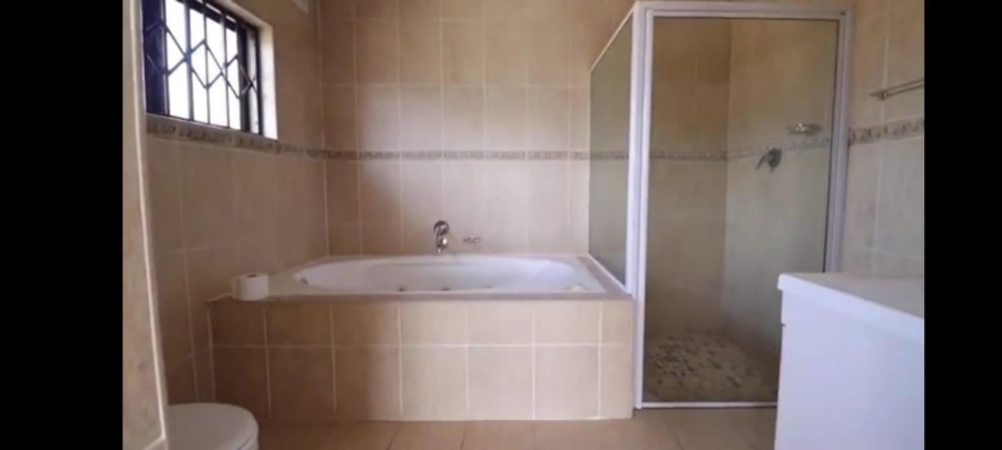 5 Bedroom Property for Sale in Malvern KwaZulu-Natal