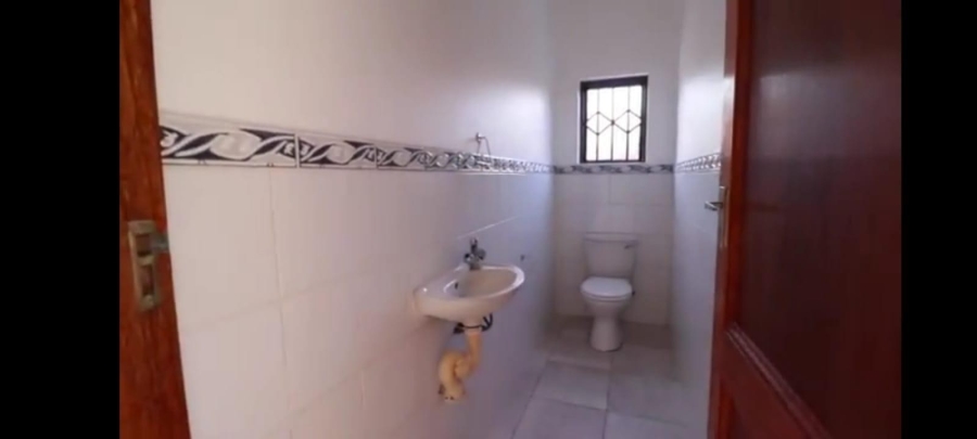 5 Bedroom Property for Sale in Malvern KwaZulu-Natal