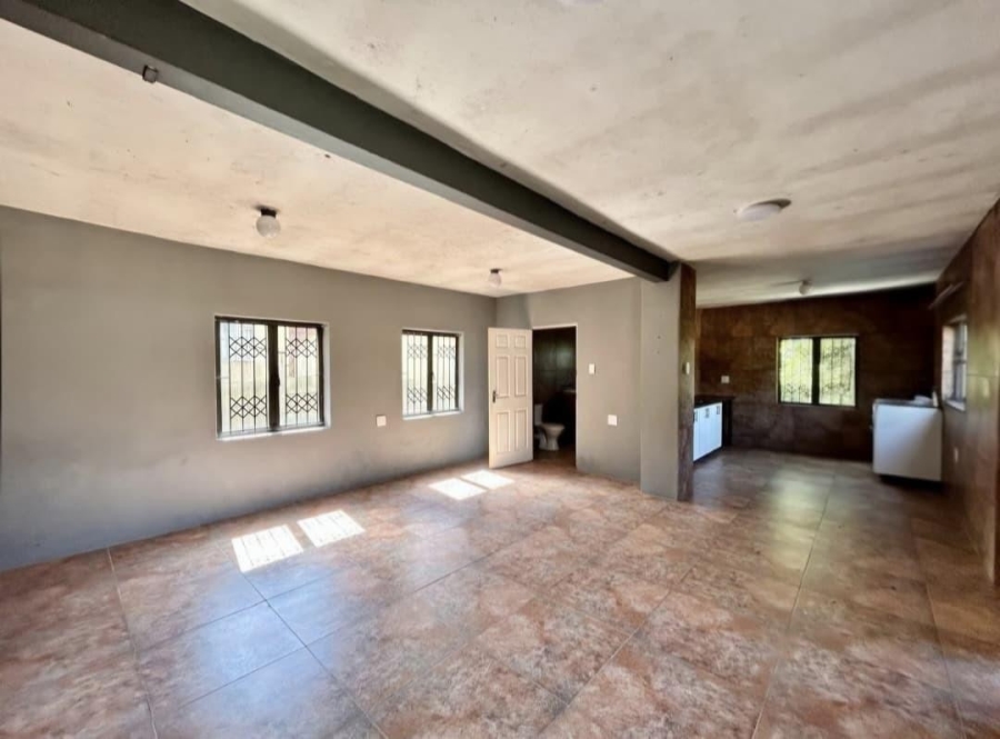 8 Bedroom Property for Sale in Bellair KwaZulu-Natal