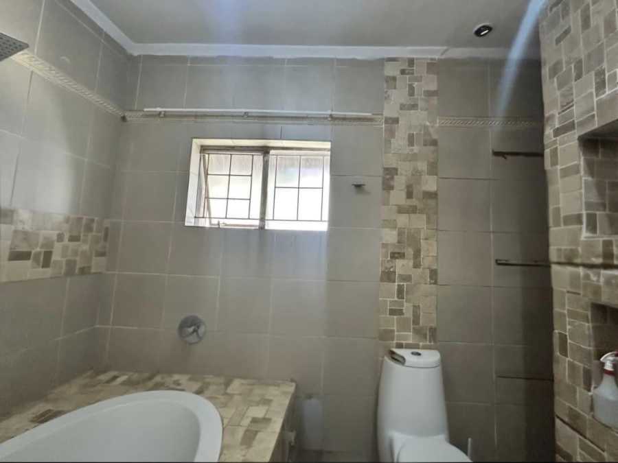 8 Bedroom Property for Sale in Bellair KwaZulu-Natal