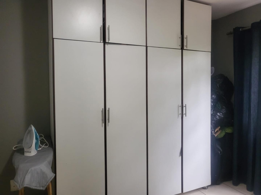 3 Bedroom Property for Sale in Queensburgh KwaZulu-Natal