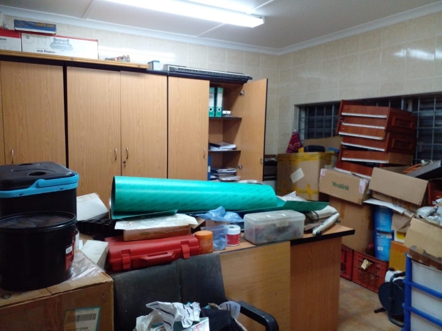 Commercial Property for Sale in Queensmead Industria KwaZulu-Natal