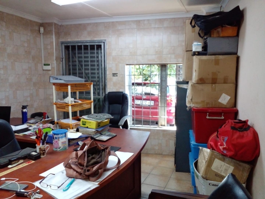 Commercial Property for Sale in Queensmead Industria KwaZulu-Natal