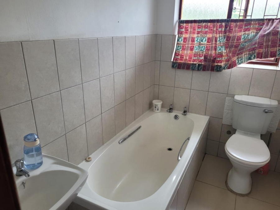 3 Bedroom Property for Sale in Escombe KwaZulu-Natal